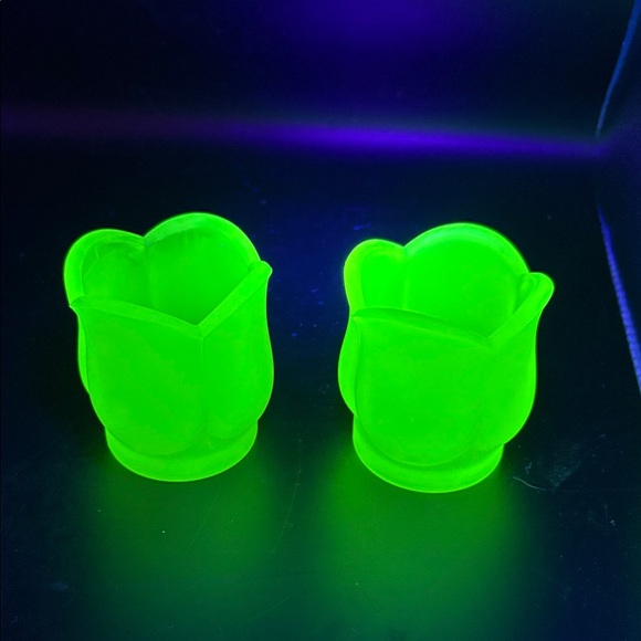 Vintage Vaseline Satin Uranium Glass Tulip Votive candle Holders - Picture 2 of 5